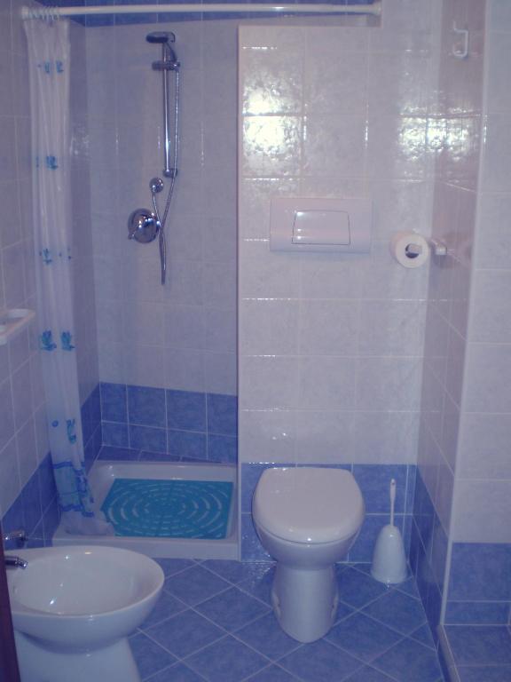 B&B Renzano Bedrooms サロ 部屋 写真